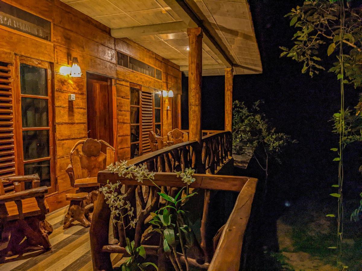 Choona Lodge 'View Of Sigiriya & Pidurangala With Sunrise' 外观 照片